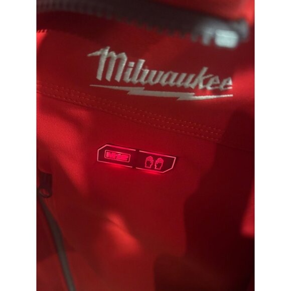 Milwaukee M12 2X Heated Gear Red Jacket With Zippered Pockets & Adjustable Cuffs - Picture 14 of 14